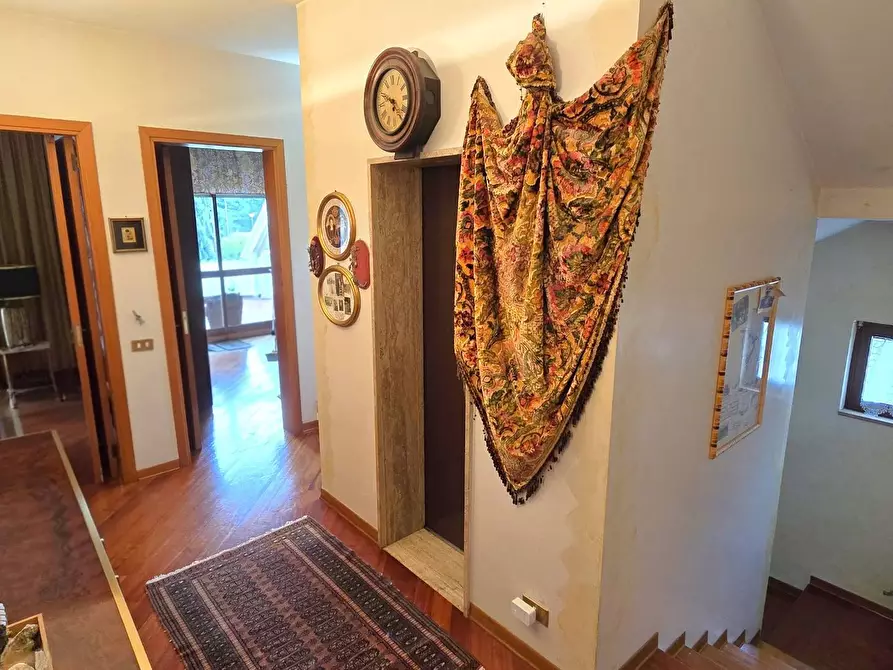 Immagine 20 di Villa in vendita  in Strada Carducci 3/b a Bari