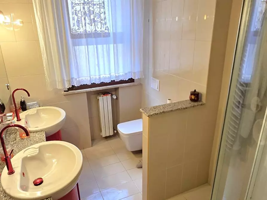 Immagine 25 di Villa in vendita  in Strada Carducci 3/b a Bari