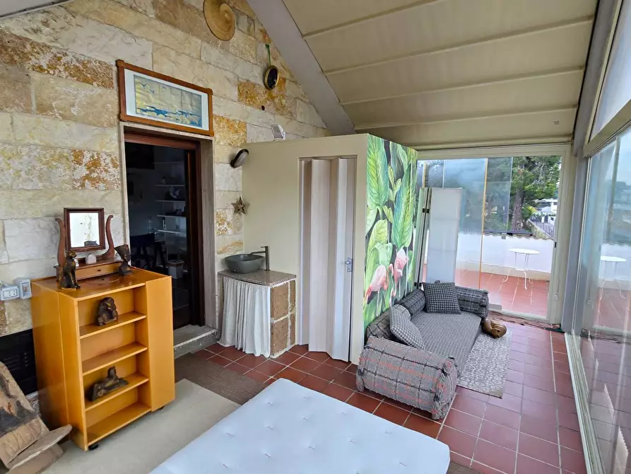 Immagine 29 di Villa in vendita  in Strada Carducci 3/b a Bari