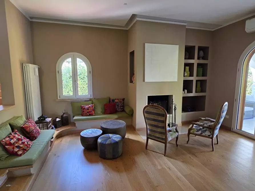 Immagine 11 di Villa in vendita  in VIA TOMMASO SICILIANI 6 a Bari