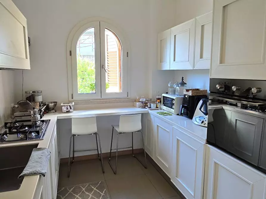 Immagine 15 di Villa in vendita  in VIA TOMMASO SICILIANI 6 a Bari