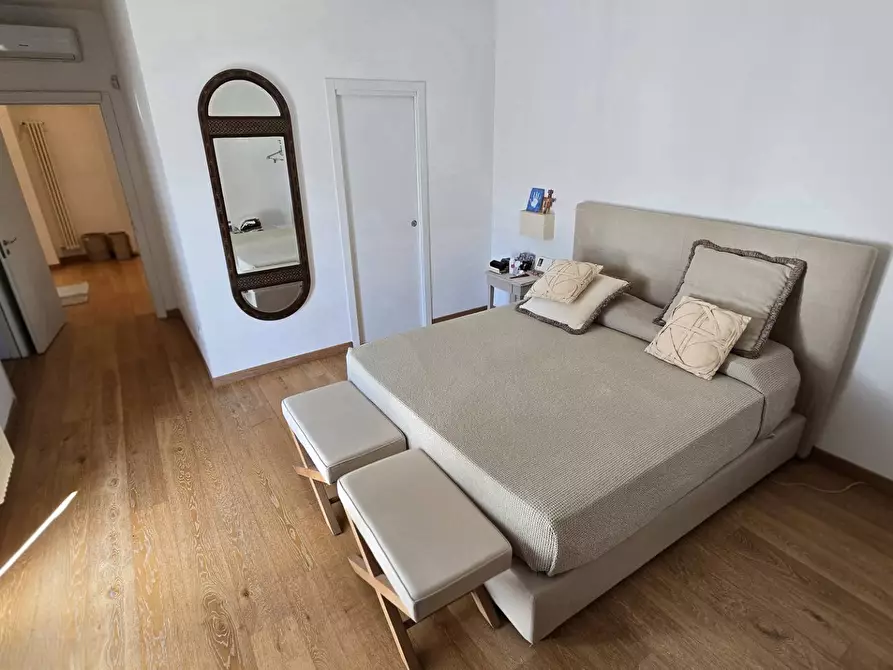 Immagine 18 di Villa in vendita  in VIA TOMMASO SICILIANI 6 a Bari