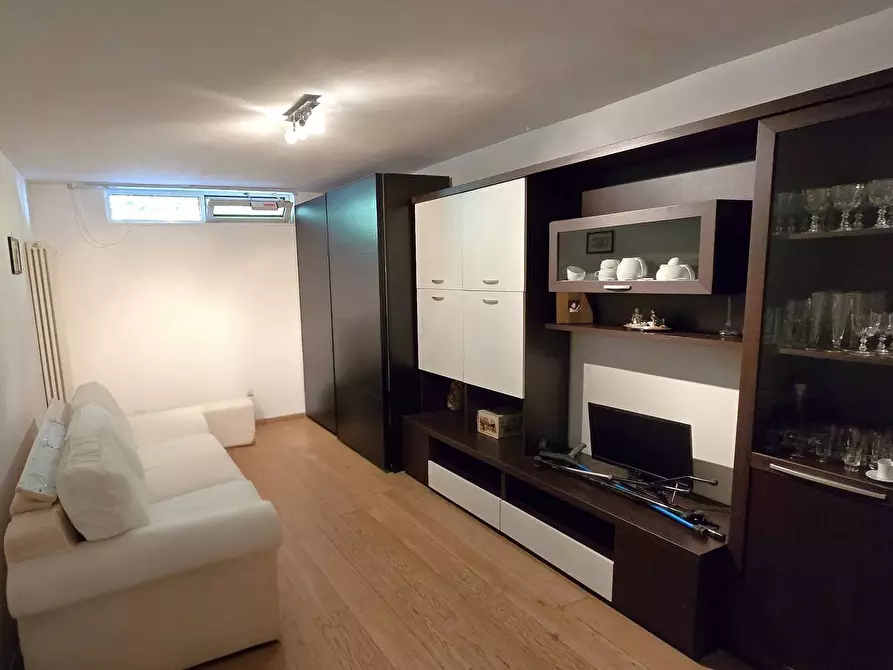 Immagine 25 di Villa in vendita  in VIA TOMMASO SICILIANI 6 a Bari