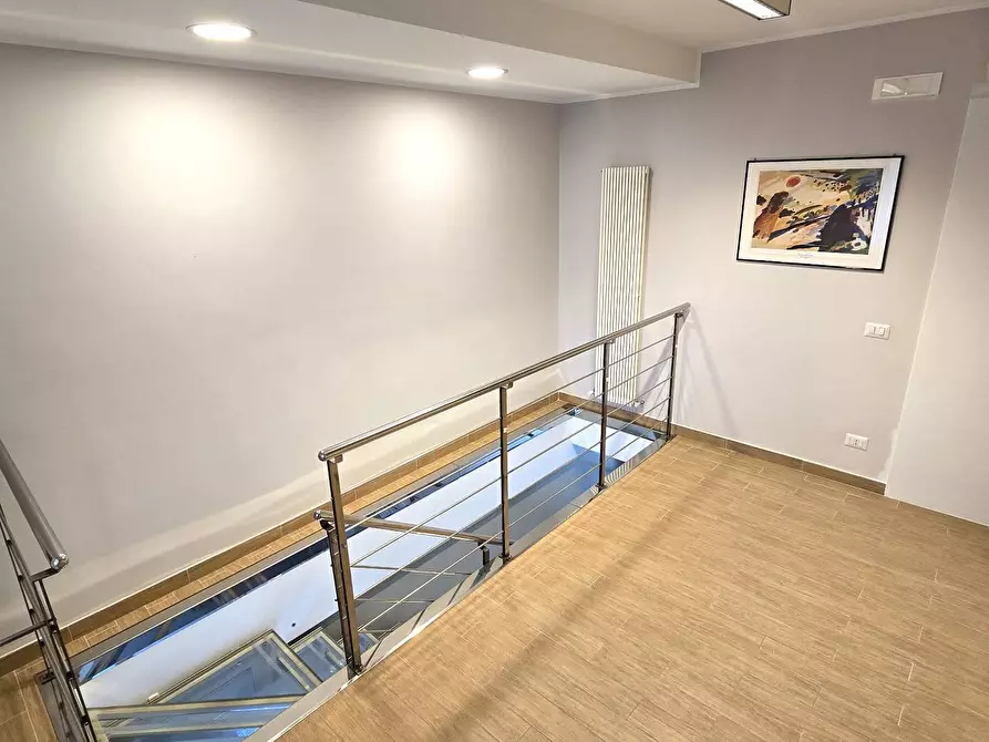 Immagine 9 di Ufficio in affitto  in via demetrio marin 43 a Bari
