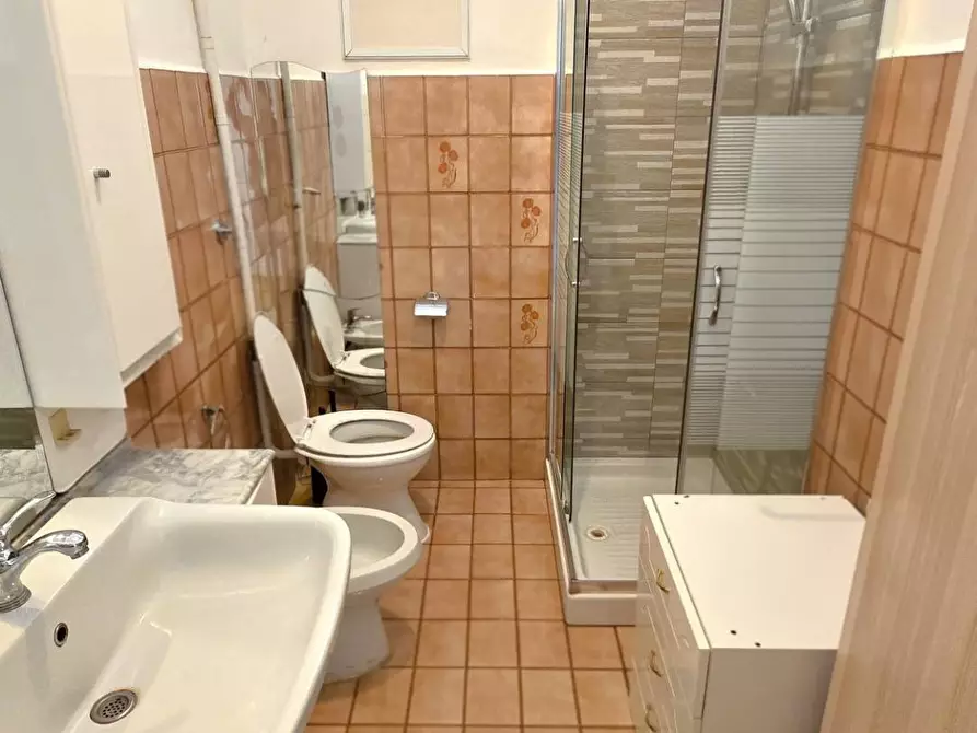 Immagine 16 di Appartamento in vendita  in Via Pasubio 116 a Bari