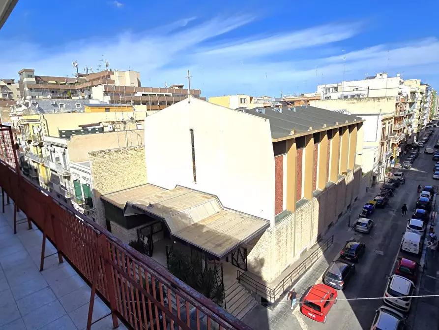 Immagine 17 di Appartamento in vendita  in Via Pasubio 116 a Bari