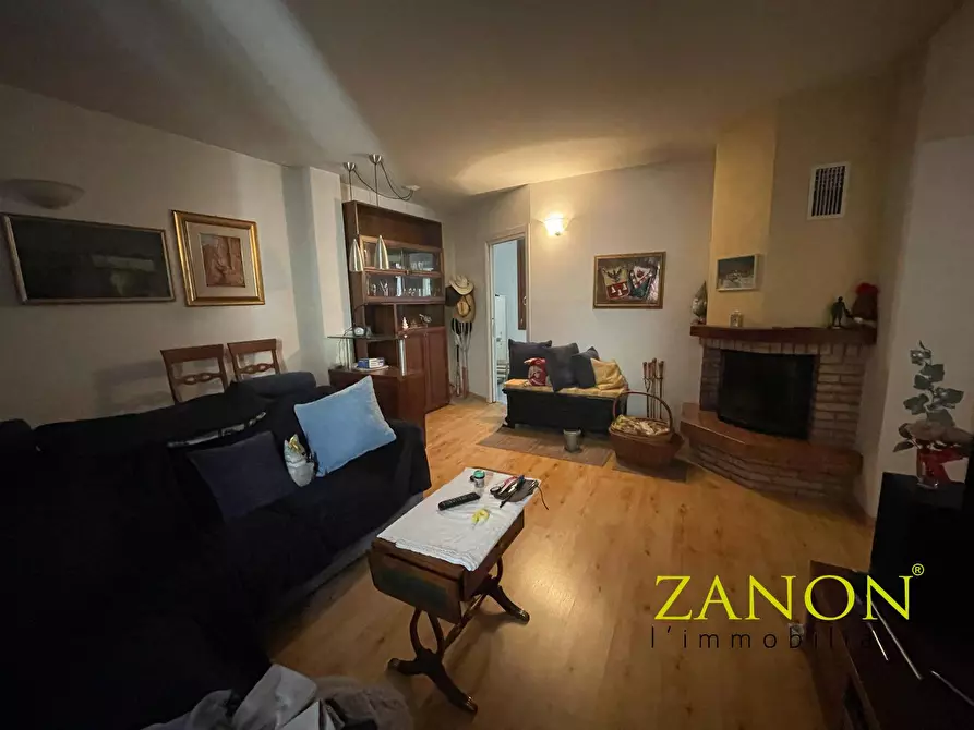 Immagine 13 di Casa semindipendente in affitto  in Via Udine a Cormons