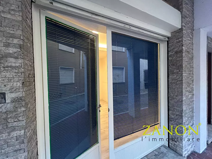 Immagine 11 di Ufficio in affitto  in Calle Maccari a Farra D'isonzo