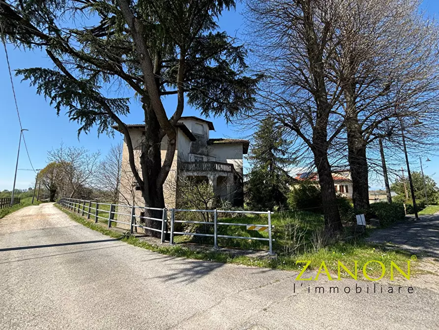 Immagine 13 di Casa indipendente in vendita  in Ponte sul Versa a Medea