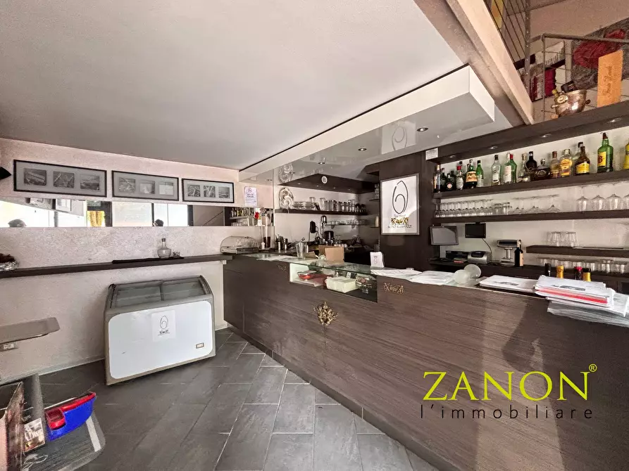 Immagine 2 di Bar / Ristorante in affitto  in Via Latina a Romans D'isonzo