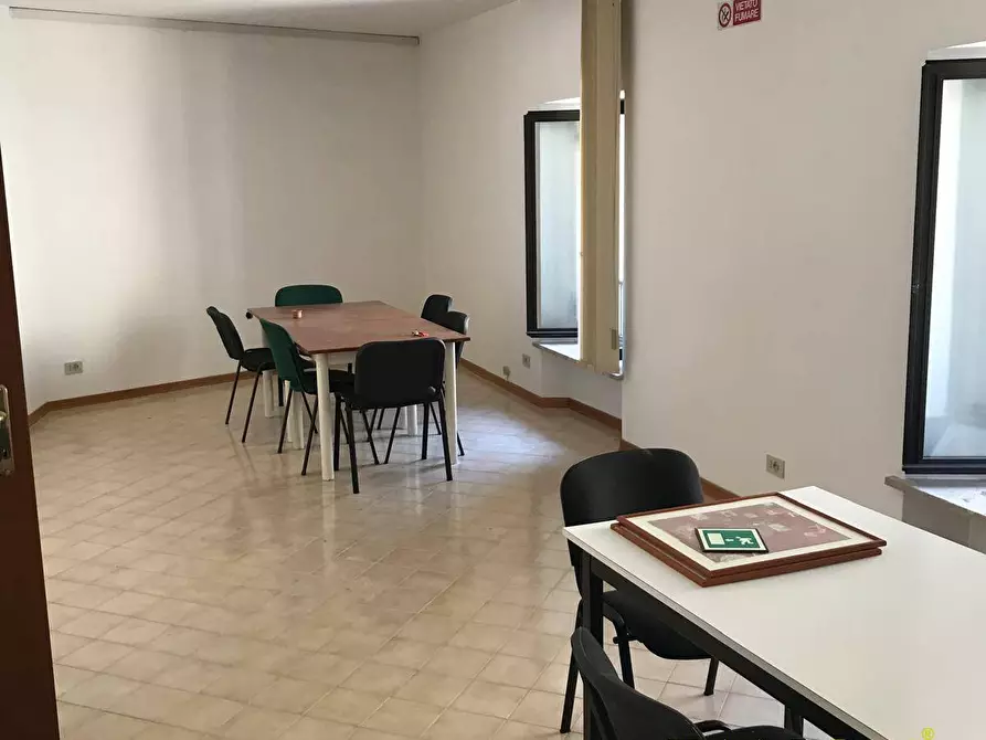 Immagine 5 di Ufficio in affitto  in Via Udine a Cormons