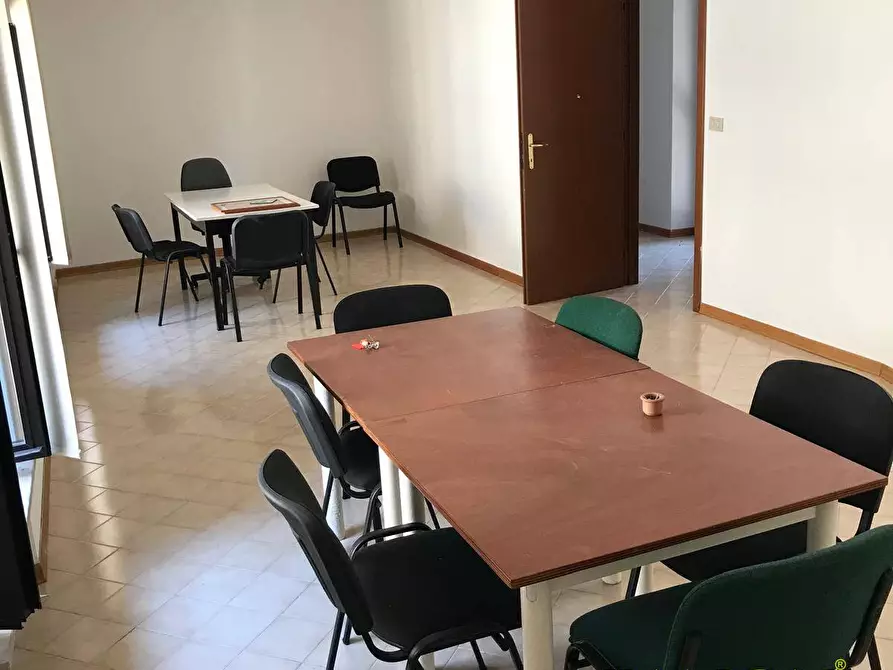 Immagine 7 di Ufficio in affitto  in Via Udine a Cormons