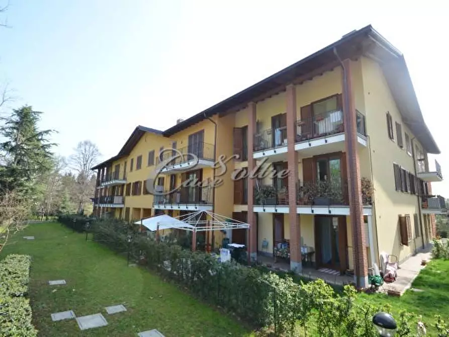 Immagine 16 di Appartamento in vendita  in Via dei Giovi a Arosio