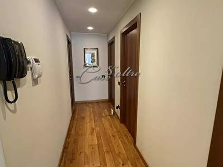 Immagine 22 di Villa in vendita  in Strada Privata del Golf a Olgiate Comasco