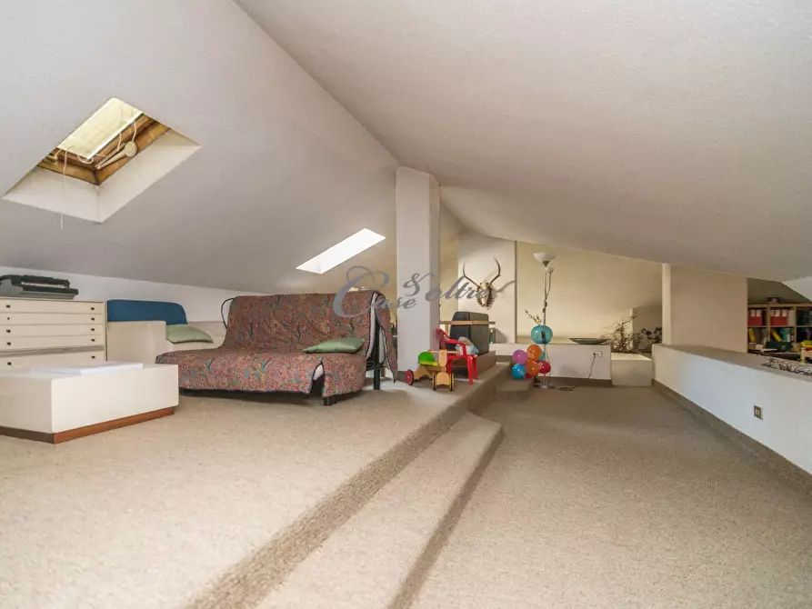 Immagine 19 di Villa in vendita  in Viale Europa a Solbiate Con Cagno