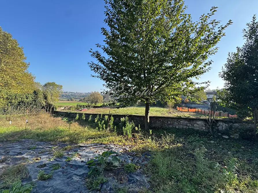 Immagine 13 di Palazzo in vendita  in Via del Pozzo a Arosio