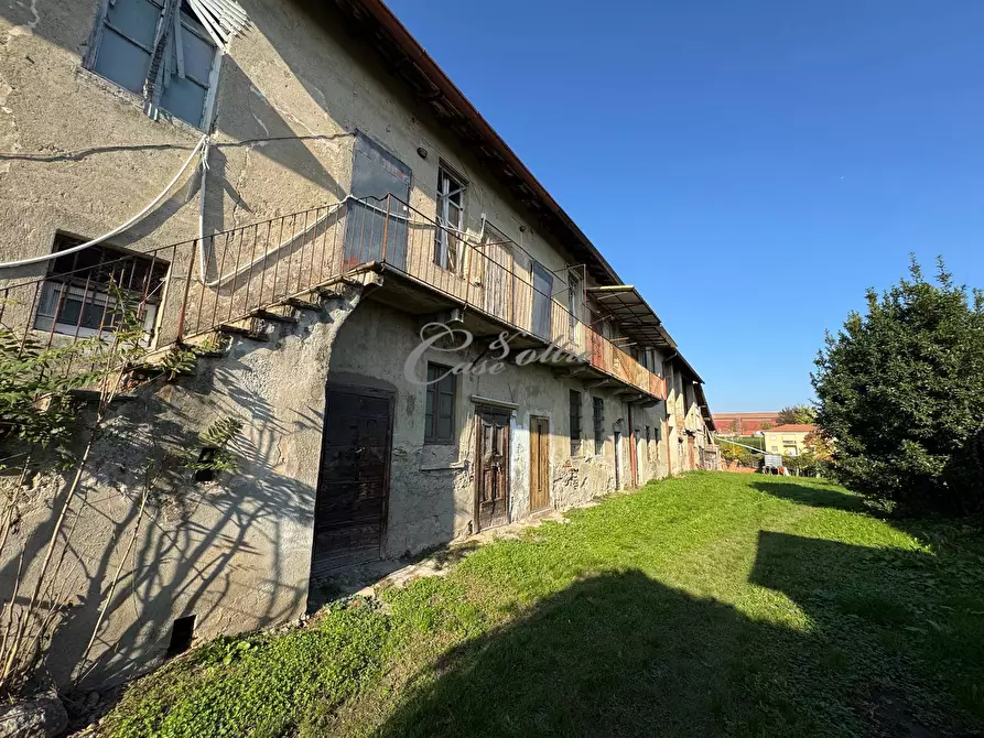 Immagine 8 di Palazzo in vendita  in Via del Pozzo a Arosio