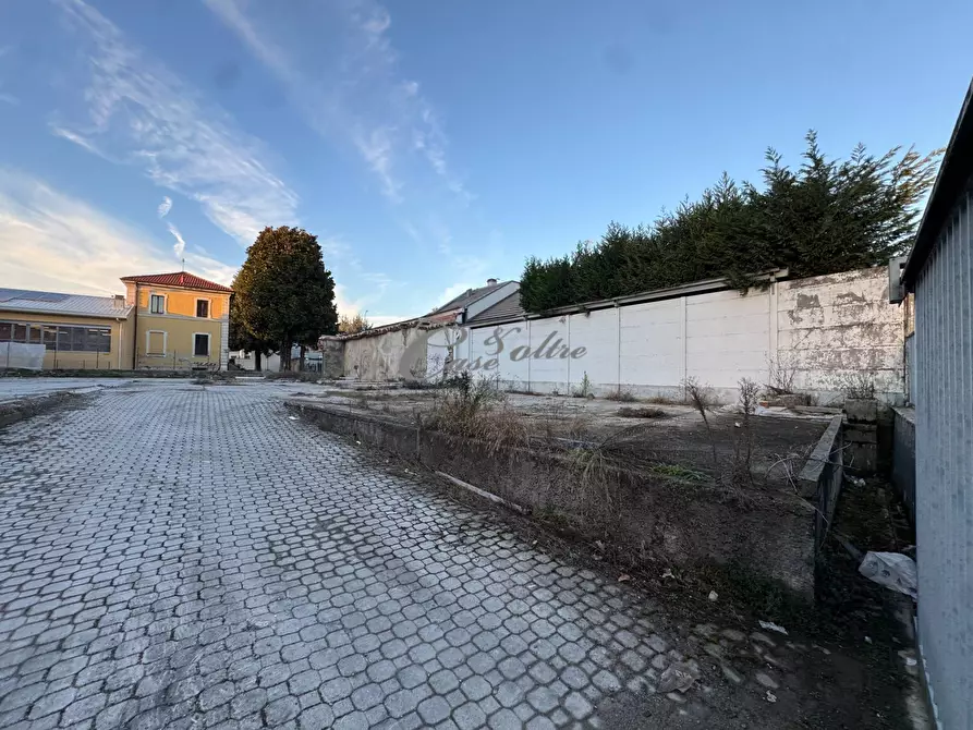 Immagine 5 di Terreno residenziale in vendita  in Via Fratelli Porro a Barlassina