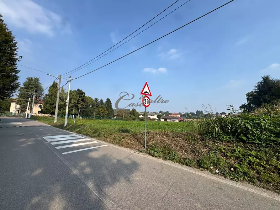 Immagine 4 di Terreno residenziale in vendita  in Via Volta a Solbiate Con Cagno