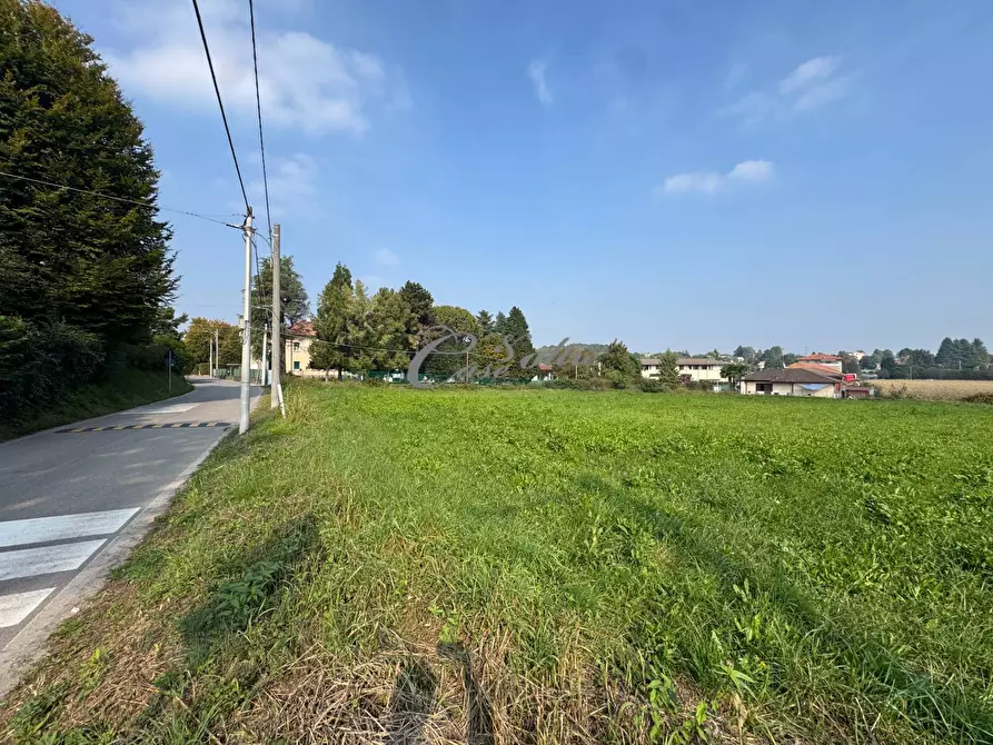 Immagine 5 di Terreno residenziale in vendita  in Via Volta a Solbiate Con Cagno