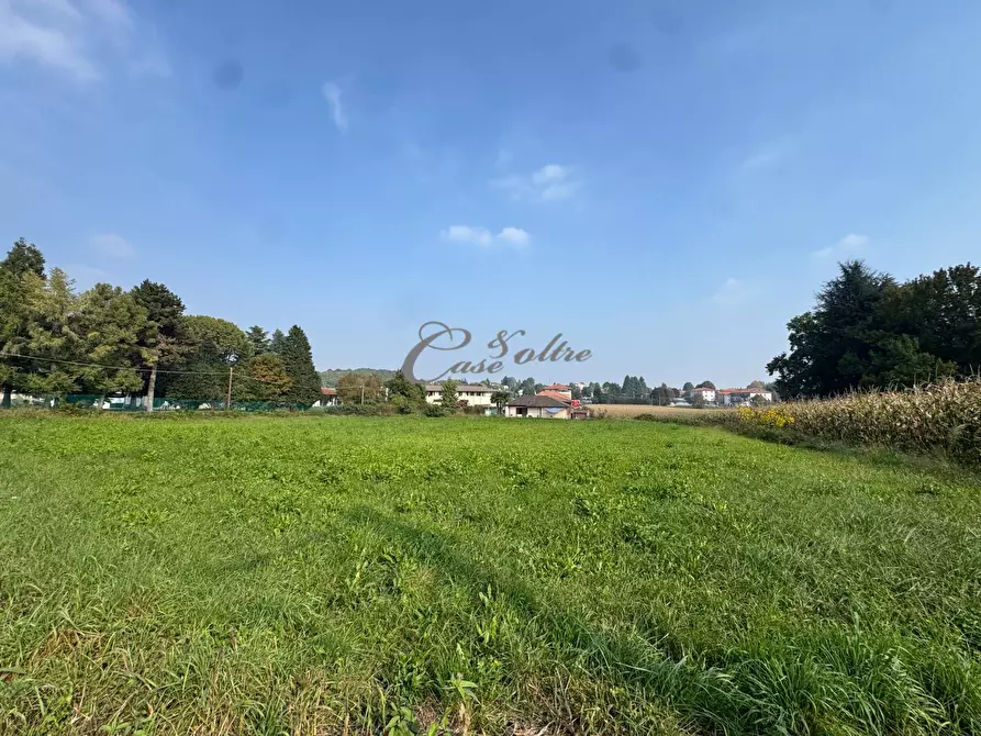 Immagine 2 di Terreno residenziale in vendita  in Via Volta a Solbiate Con Cagno