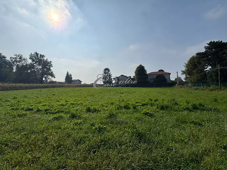 Immagine 8 di Terreno residenziale in vendita  in Via Volta a Solbiate Con Cagno