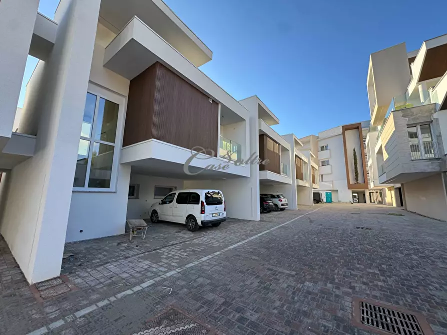 Immagine 12 di Villa in vendita  in Via Silvio Pellico a Cantù