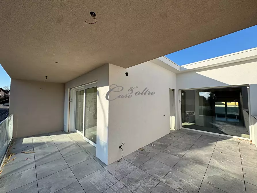 Immagine 2 di Villa in vendita  in Via Silvio Pellico a Cantù