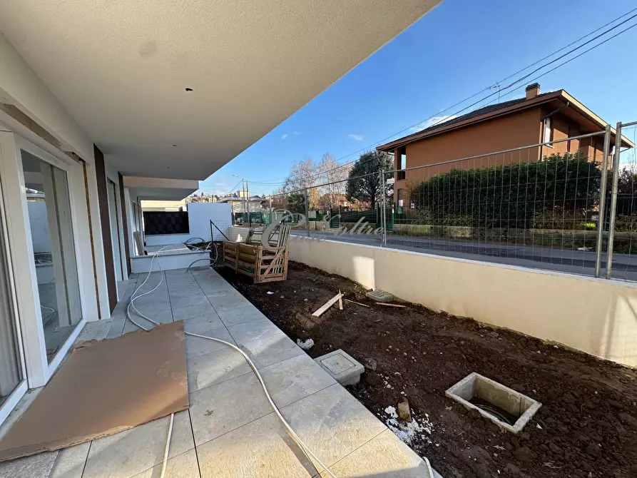 Immagine 4 di Villa in vendita  in Via Silvio Pellico a Cantù