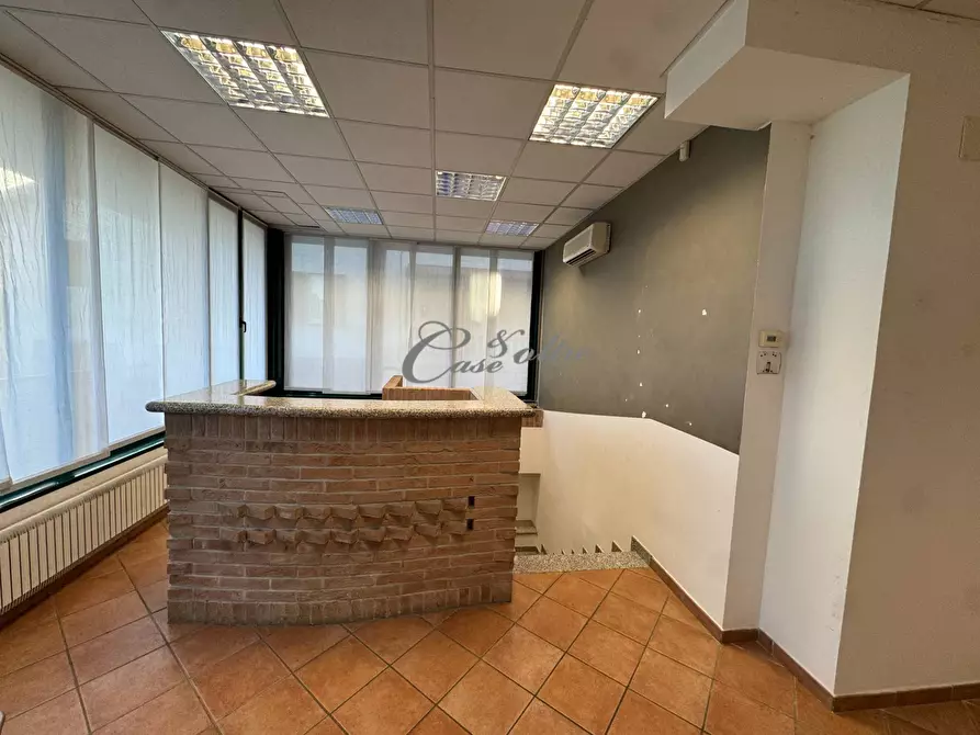 Immagine 14 di Negozio in vendita  in Via Don Luigi Meroni a Arosio