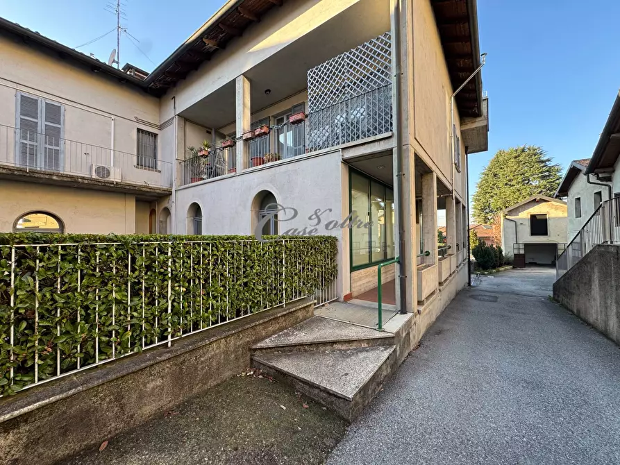 Immagine 8 di Negozio in affitto  in Via Don Luigi Meroni a Arosio