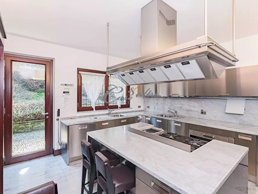 Immagine 22 di Villa in vendita  in Strada Privata del Ronco a Arosio