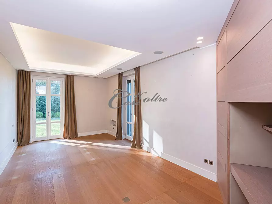 Immagine 25 di Villa in vendita  in Strada Privata del Ronco a Arosio