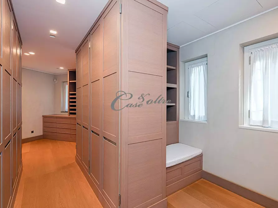 Immagine 28 di Villa in vendita  in Strada Privata del Ronco a Arosio