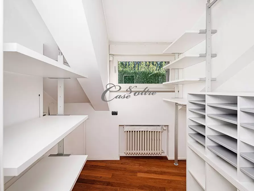 Immagine 44 di Villa in vendita  in Strada Privata del Ronco a Arosio