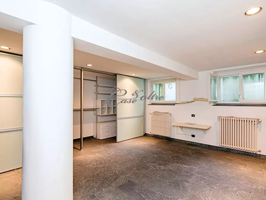 Immagine 48 di Villa in vendita  in Strada Privata del Ronco a Arosio