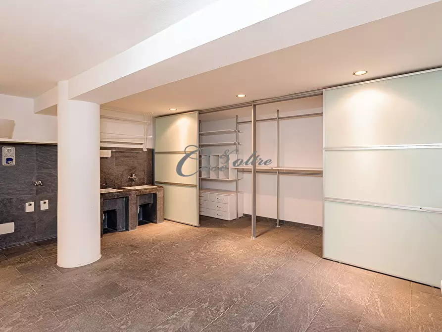 Immagine 49 di Villa in vendita  in Strada Privata del Ronco a Arosio