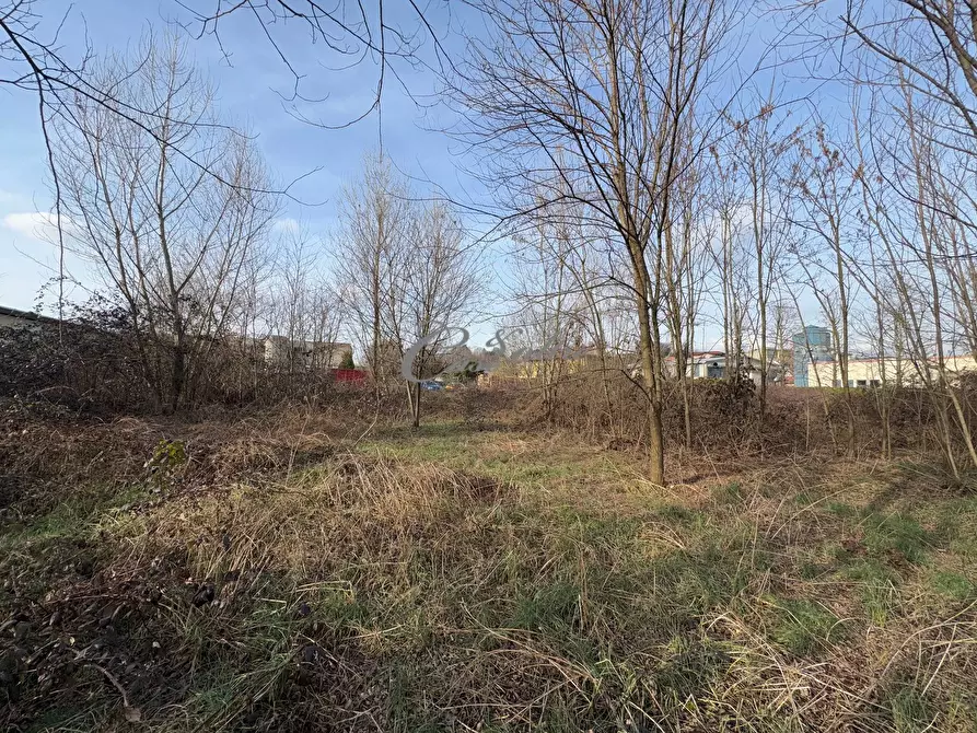 Immagine 3 di Locale commerciale in vendita  in Via Brianza a Cantù