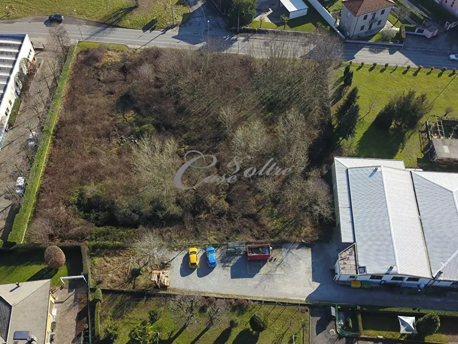 Immagine 7 di Locale commerciale in vendita  in Via Brianza a Cantù