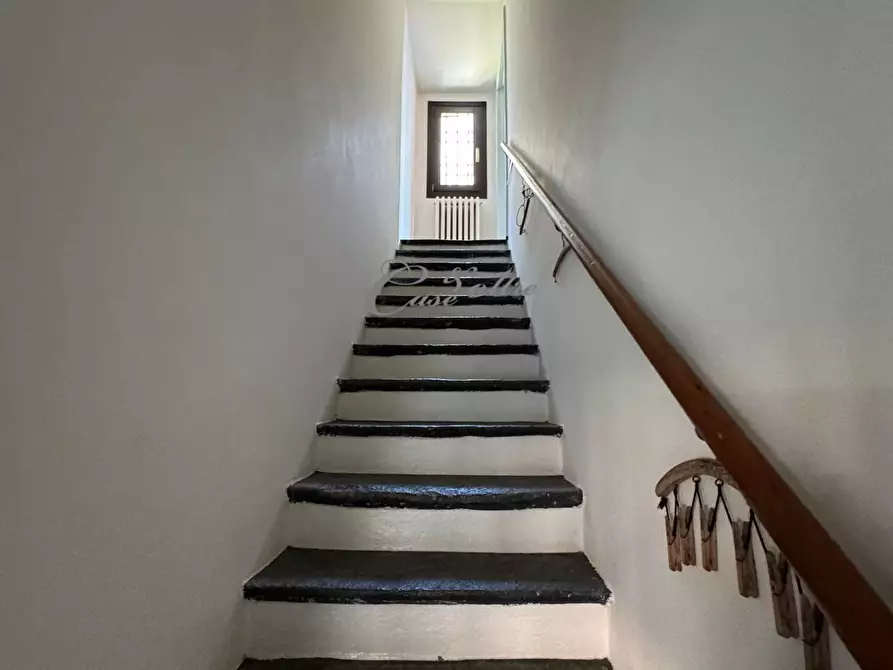 Immagine 20 di Villa in vendita  in Via Bronno a Como
