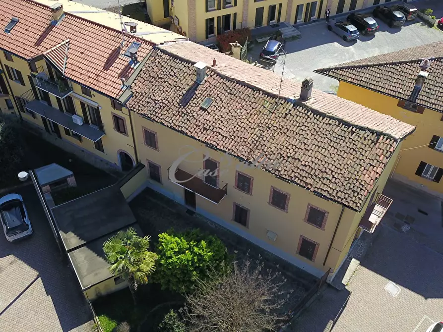 Immagine 34 di Palazzo in vendita  in Via Paolo Airoldi a Arosio