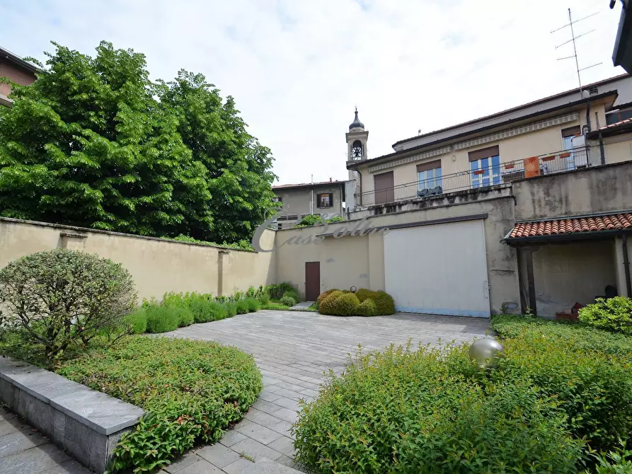 Immagine 7 di Palazzo in vendita  in Via Chiavelli a Cantù