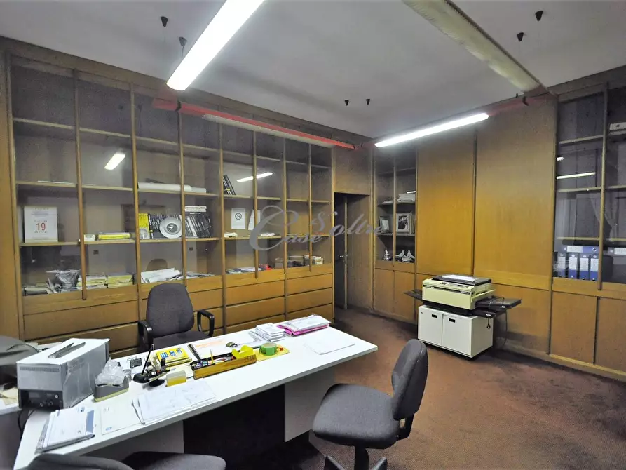 Immagine 17 di Palazzo in vendita  in Via Chiavelli a Cantù