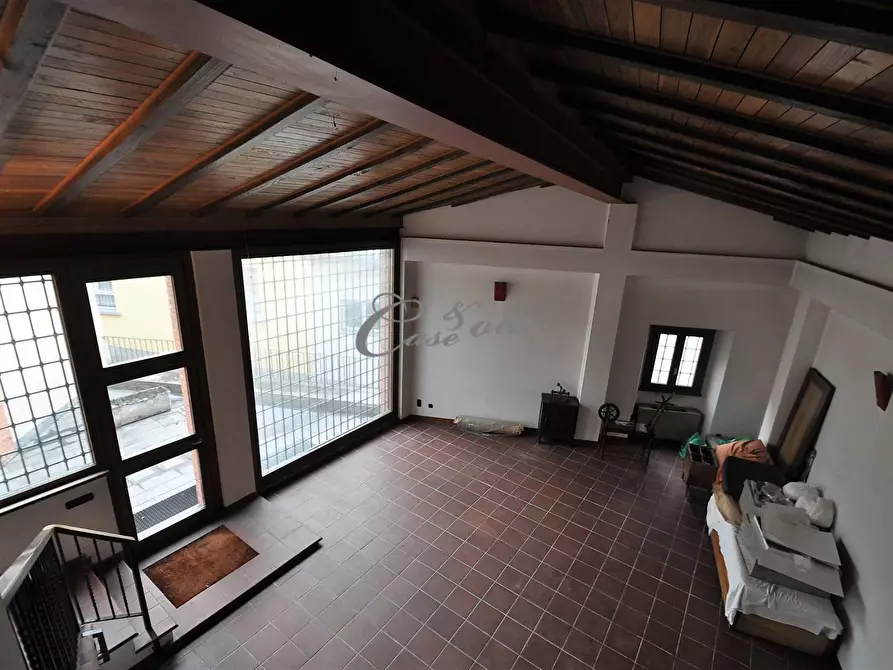 Immagine 14 di Palazzo in vendita  in Via Chiavelli a Cantù