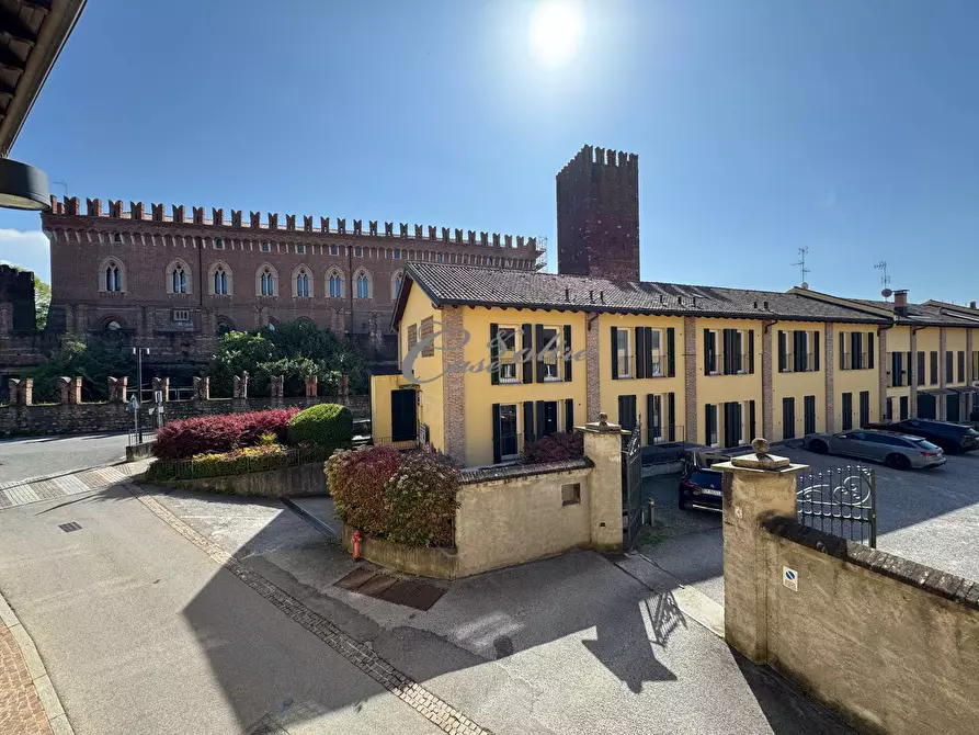 Immagine 3 di Palazzo in vendita  in Via Paolo Airoldi a Arosio