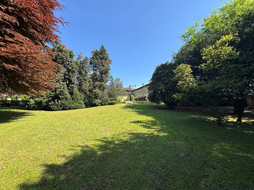 Immagine 37 di Appartamento in vendita  in Via Silvia Pellico a Cantù