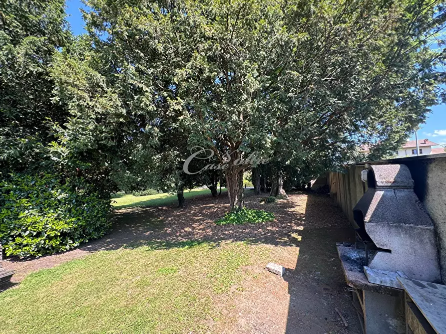 Immagine 40 di Appartamento in vendita  in Via Silvia Pellico a Cantù