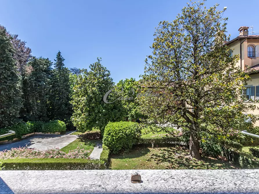 Immagine 25 di Appartamento in vendita  in Via Silvia Pellico a Cantù