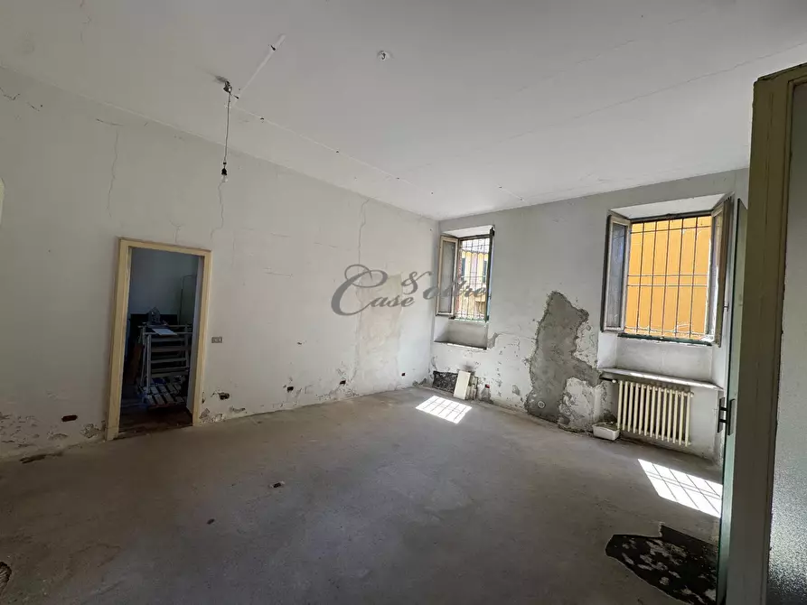 Immagine 10 di Palazzo in vendita  in Via Paolo Airoldi a Arosio