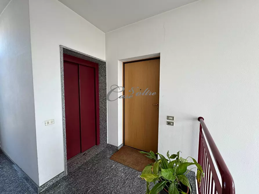 Immagine 4 di Appartamento in vendita  in Via della Ferriera a Arosio